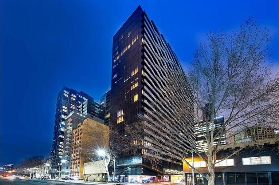 Aura2107, 2 Bedroom Apartment With Balcony, Stunning Yarra River And City Views Мельбурн Екстер'єр фото